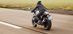 r ninet racer
