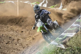kx 250