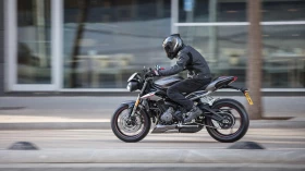 street triple rs