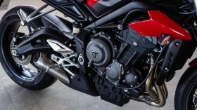 street triple rs