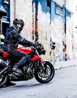 street triple rs