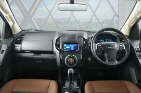 d-max v cross